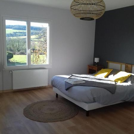 Agréable chambre meublée, vue sur la vallée de l'Auxois Villy-en-Auxois Esterno foto