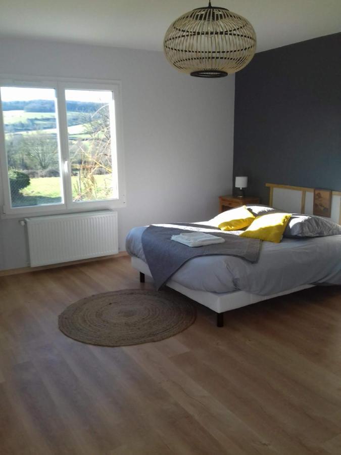 Agréable chambre meublée, vue sur la vallée de l'Auxois Villy-en-Auxois Esterno foto
